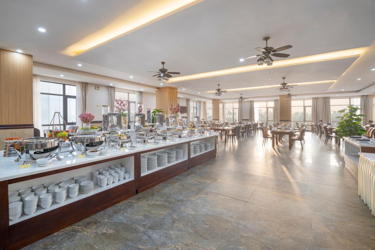 7 Seven Sea Hotel Da Nang Exteriör bild